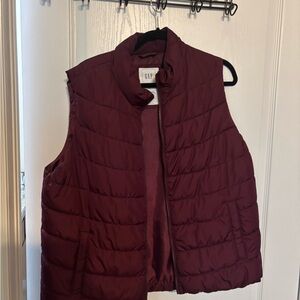 GAP Women's Deep Red Quilted Vest